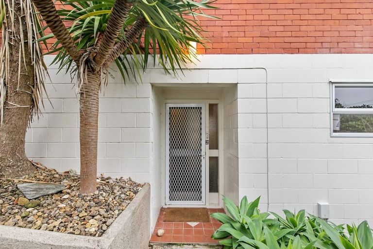 Photo of property in 2/10 Bay Road, Saint Heliers, Auckland, 1071