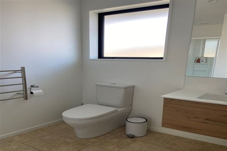 Photo of property in 10 Coprosma Road, Wigram, Christchurch, 8025