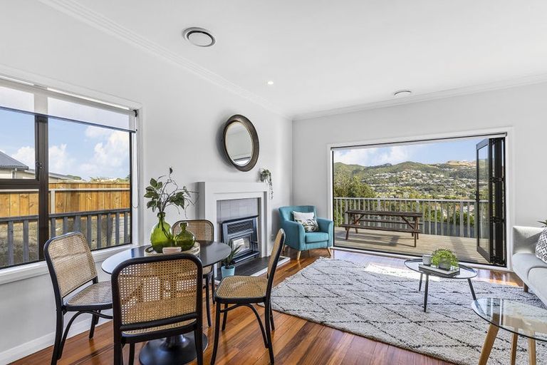 Photo of property in 50 Sheridan Terrace, Johnsonville, Wellington, 6037