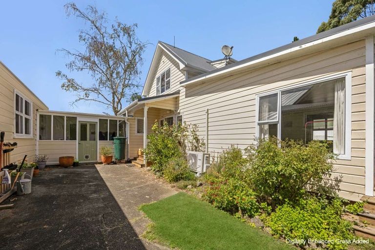 Photo of property in 390 Park Road, Parkvale, Carterton, 5792