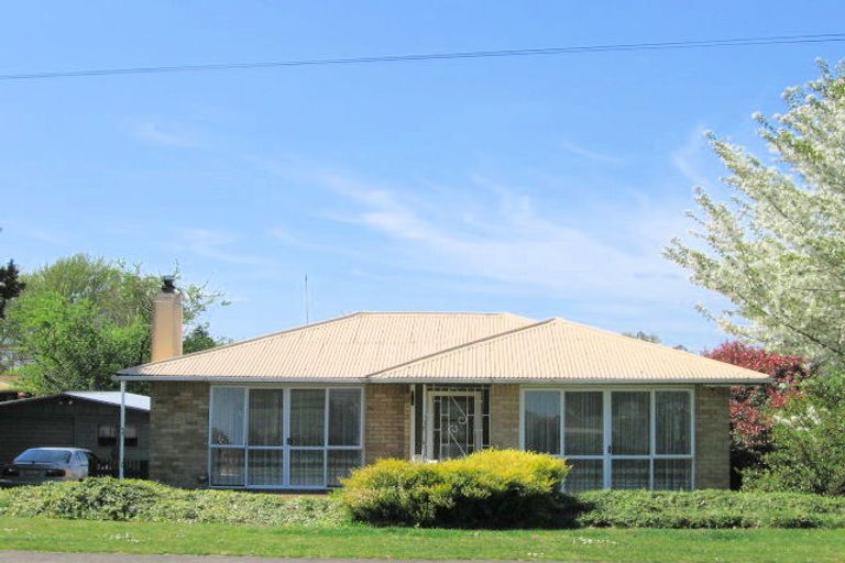 Photo of property in 39 Brookland Road, Western Heights, Rotorua, 3015