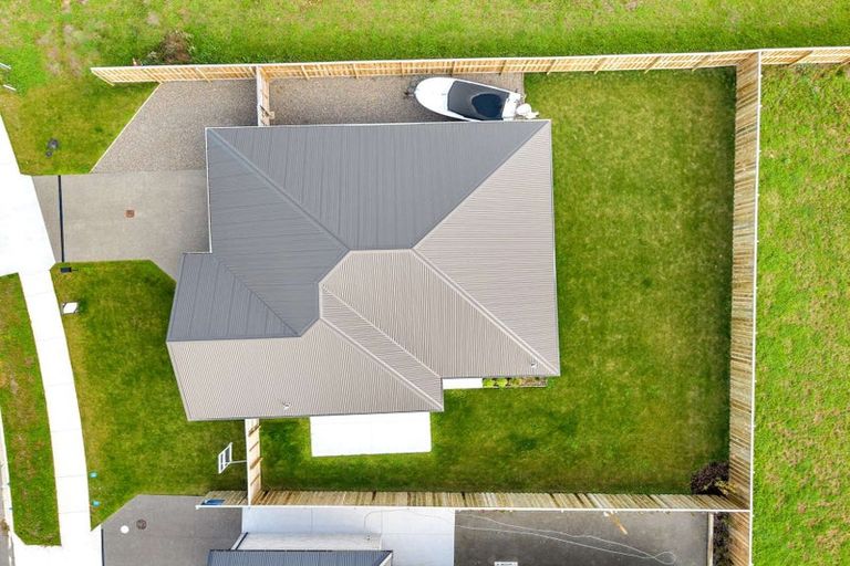 Photo of property in 4 Benn Street, Amberley, 7481