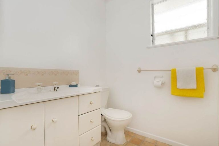 Photo of property in 14 Winston Street, Tikipunga, Whangarei, 0112