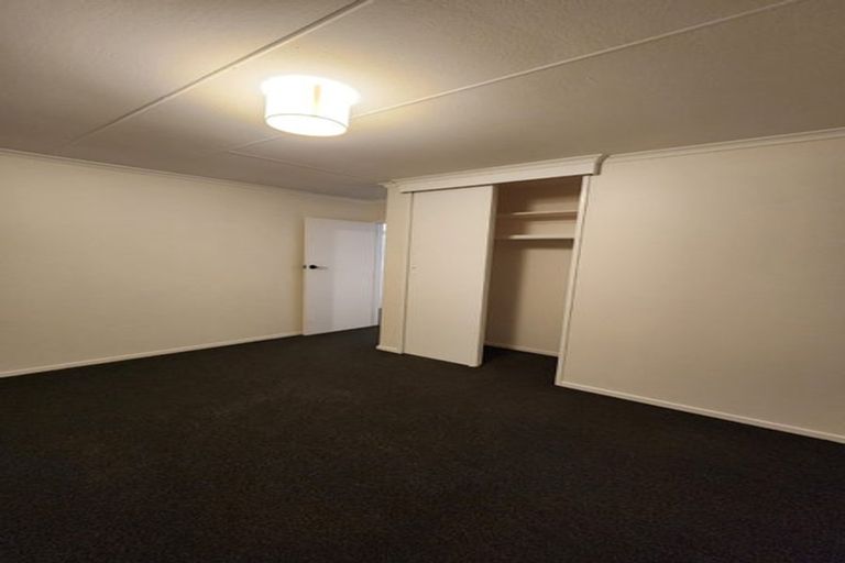 Photo of property in 76 Lord Street, Stokes Valley, Lower Hutt, 5019