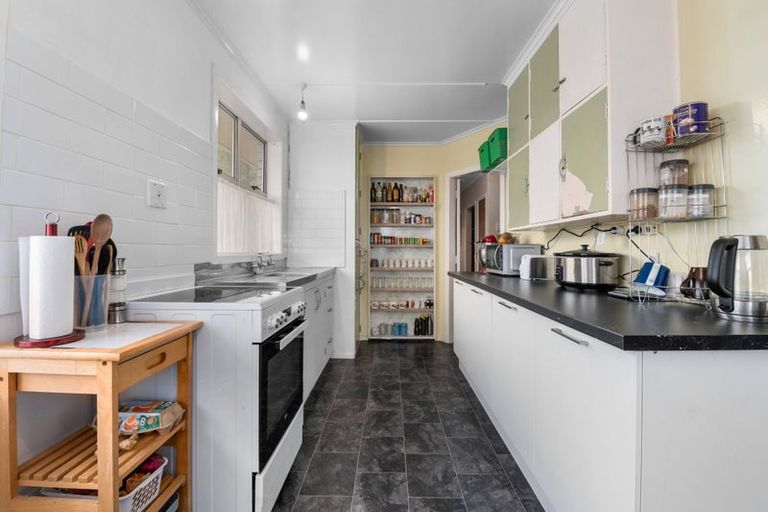 Photo of property in 6 Leslie Avenue, Western Heights, Rotorua, 3015