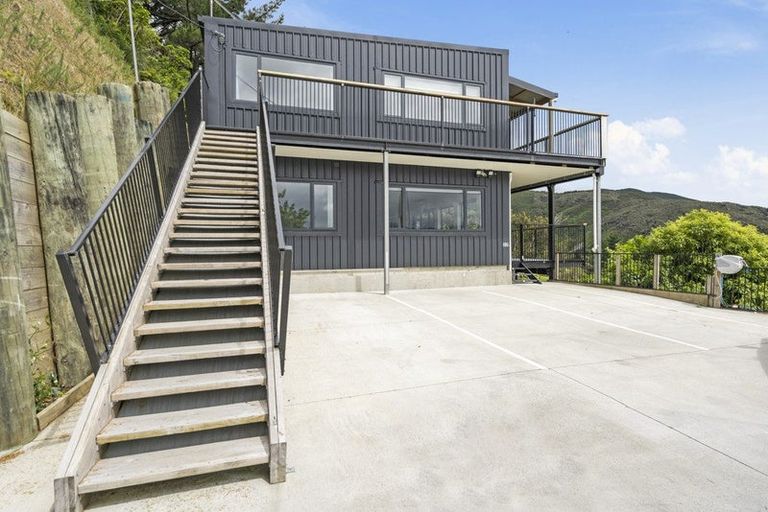 Photo of property in 32a Woodvale Grove, Fairfield, Lower Hutt, 5011