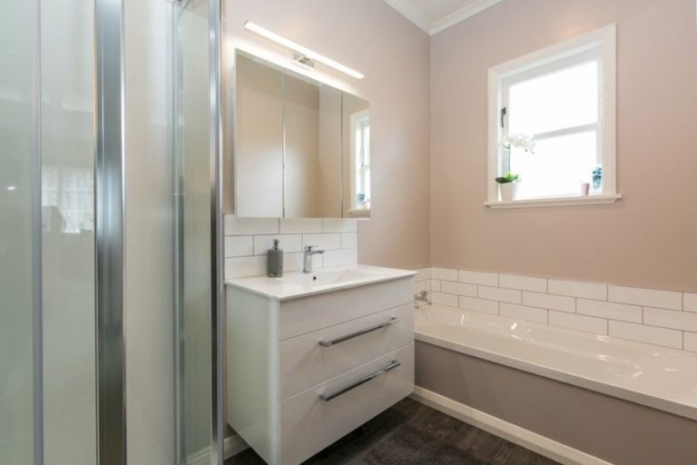 Photo of property in 48 Nuffield Avenue, Marewa, Napier, 4110