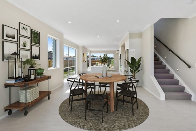 Photo of property in 23 Kukuwai Avenue, Red Beach, 0932