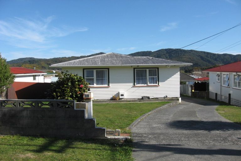 Photo of property in 38 Castlerea Street, Wainuiomata, Lower Hutt, 5014