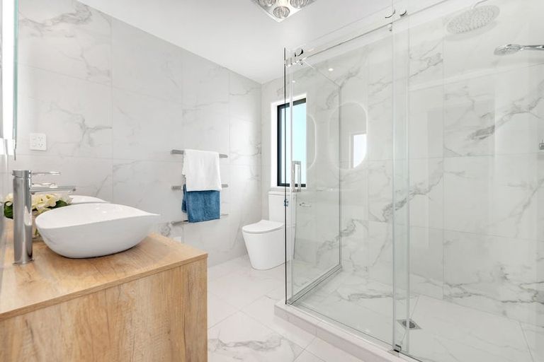 Photo of property in 10 Hughs Way, Flat Bush, Auckland, 2019