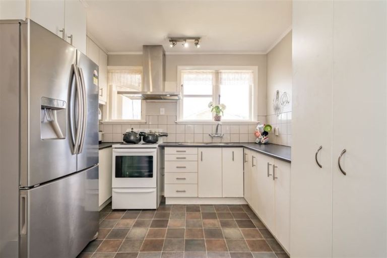 Photo of property in 12 Bristol Street, Trentham, Upper Hutt, 5018