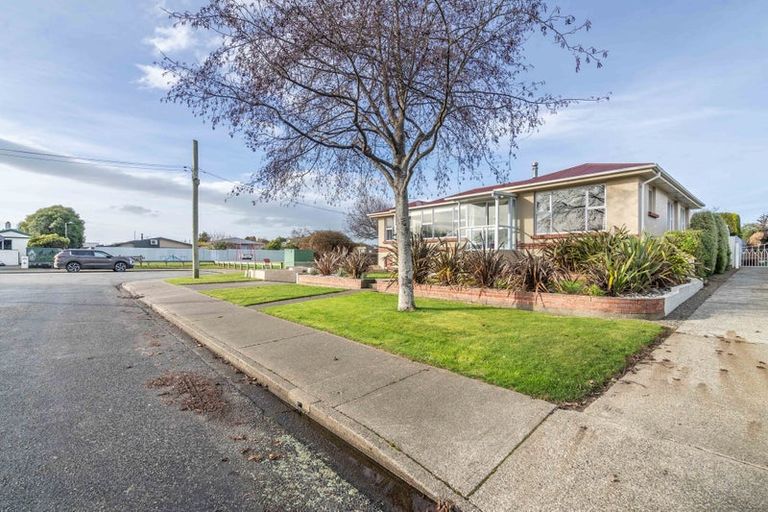 Photo of property in 75 Dart Street, Hawthorndale, Invercargill, 9810