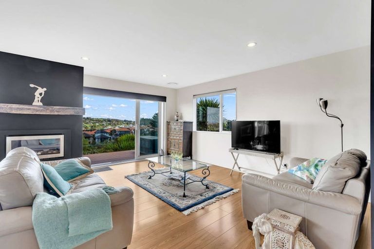 Photo of property in 141 Alec Craig Way, Gulf Harbour, Whangaparaoa, 0930