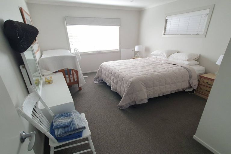 Photo of property in 29 Taonui Street, Waitarere Beach, Levin, 5510