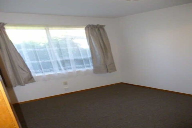 Photo of property in 2/132 Hay Street, Bromley, Christchurch, 8062