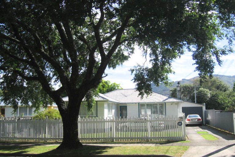 Photo of property in 126 Mcleod Street, Elderslea, Upper Hutt, 5018