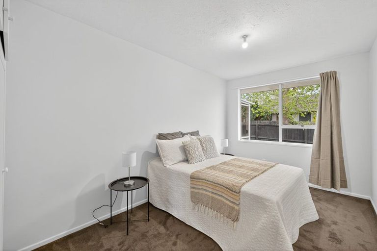 Photo of property in 1/72a Cuffs Road, Wainoni, Christchurch, 8061