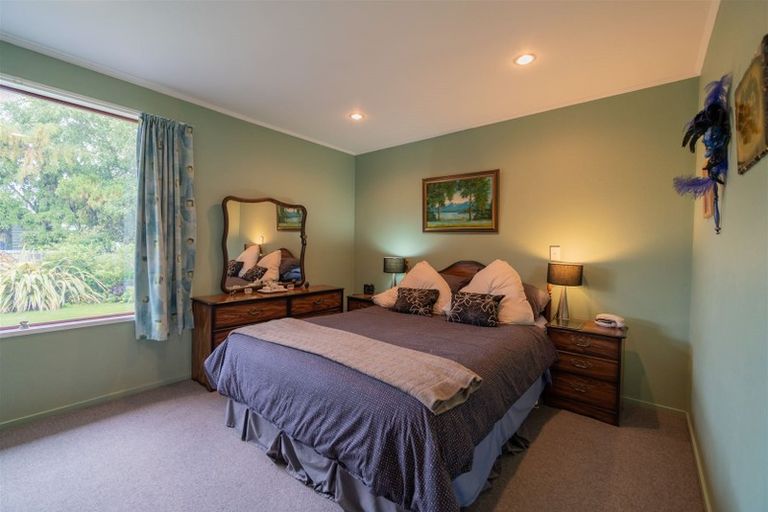 Photo of property in 25 Mackinnon Loop, Te Anau, 9600