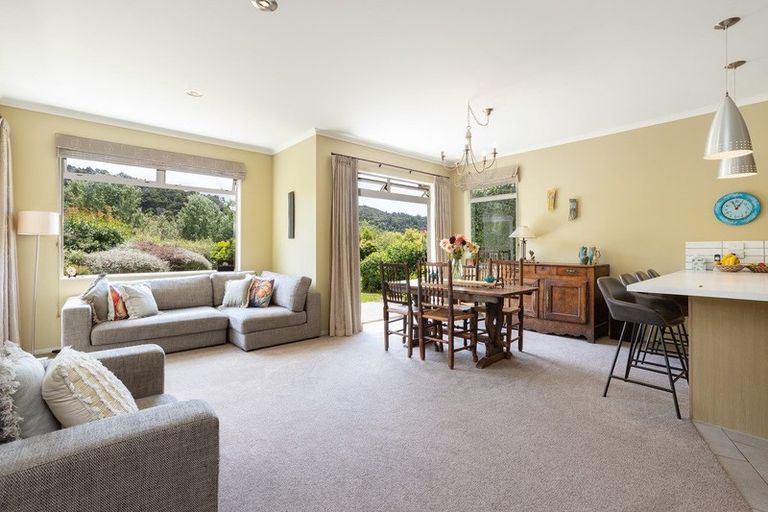 Photo of property in 381 Upper Waiwera Road, Puhoi, Silverdale, 0994