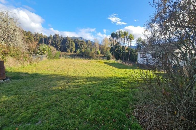 Photo of property in 18 Kutai Street, Turangi, 3334