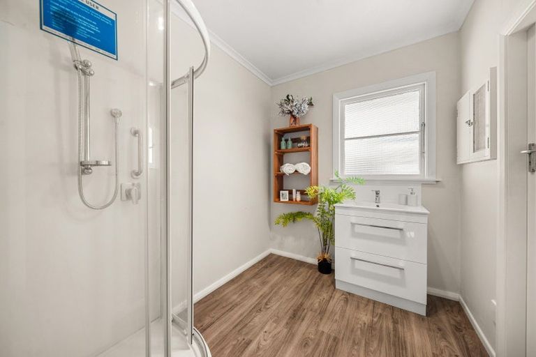 Photo of property in 43 Titoki Street, Lansdowne, Masterton, 5810