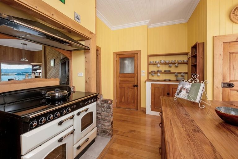 Photo of property in 71 Manning Street, Rawene, Kaikohe, 0473