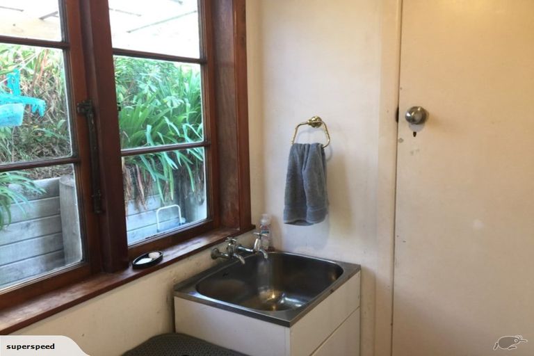 Photo of property in 47 Ogle Crescent, Te Kamo, Whangarei, 0112