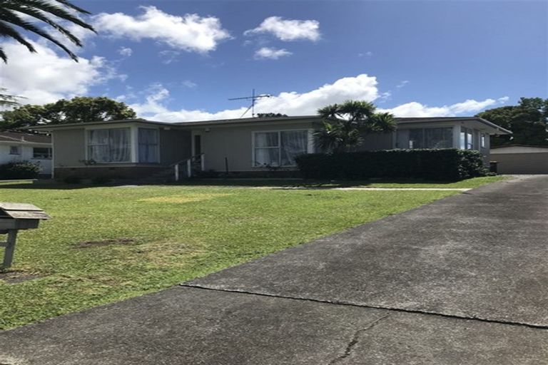 Photo of property in 51 Reelick Avenue, Pakuranga Heights, Auckland, 2010