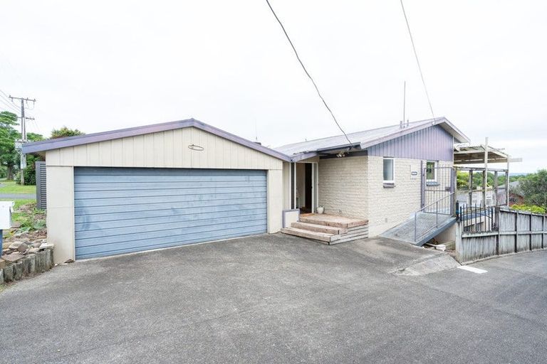 Photo of property in 90 Houchens Road, Glenview, Hamilton, 3206