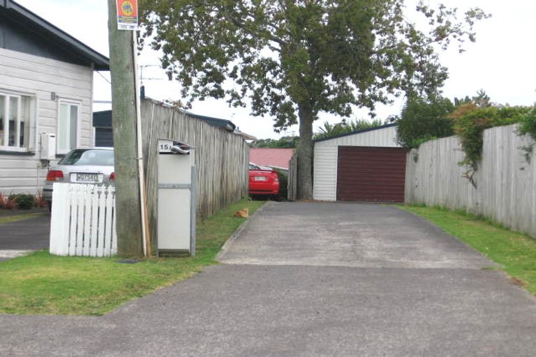 Photo of property in 1/15 Salisbury Road, Birkdale, Auckland, 0626