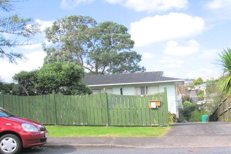 Photo of property in 20 Aquarius Avenue, Glen Eden, Auckland, 0602