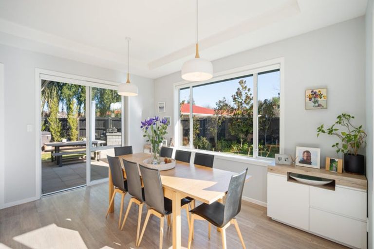 Photo of property in 55a Bryndwr Road, Bryndwr, Christchurch, 8052