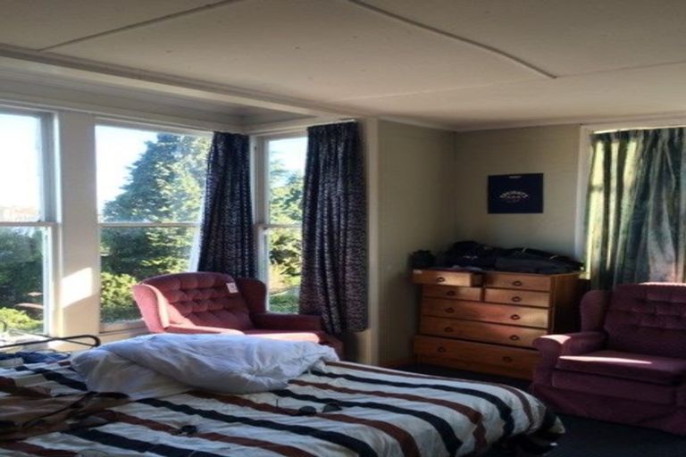 Photo of property in 1 Heriot Row, Dunedin Central, Dunedin, 9016