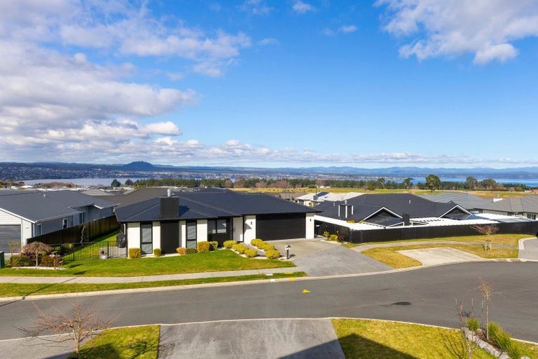 Photo of property in 28 Blue Dun Place, Nukuhau, 3330