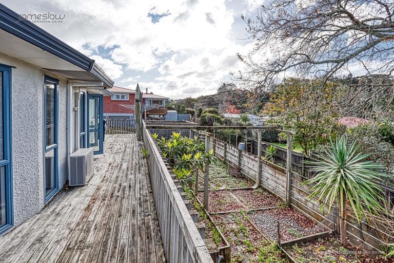 Photo of property in 1/19 Lowtherhurst Road, Massey, Auckland, 0614