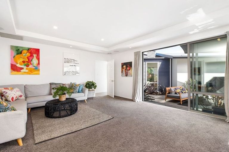 Photo of property in 7 Armour Place, Halswell, Christchurch, 8025