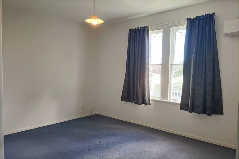 Photo of property in 98 Constable Street, Newtown, Wellington, 6021
