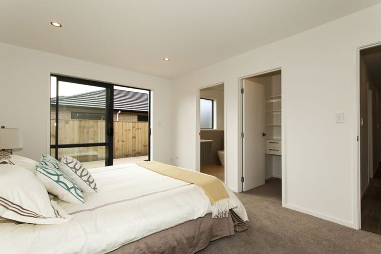 Photo of property in 62 Matua Road, Huapai, Kumeu, 0810