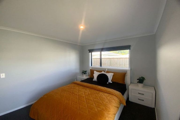 Photo of property in 5 Peter Tapp Way, Wainuiomata, Lower Hutt, 5014