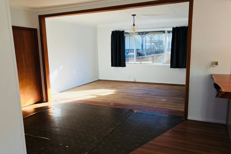 Photo of property in 289 Main South Road, Green Island, Dunedin, 9018