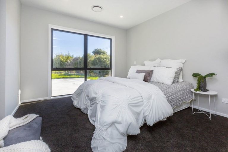 Photo of property in 22 Filmer Crescent, Wallaceville, Upper Hutt, 5018