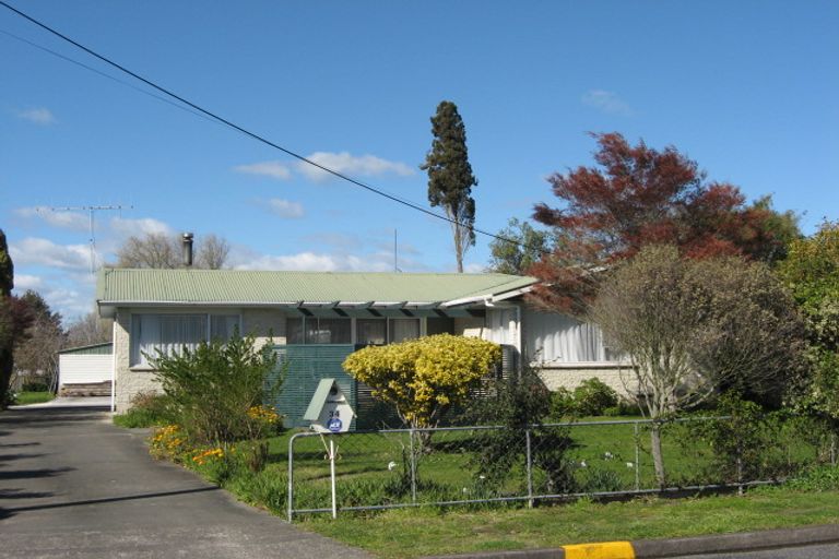 Photo of property in 34 Mcgreevy Street, Waipawa, 4210