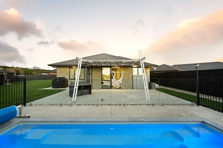 Photo of property in 23 Tiaki Way, Cambridge, 3434