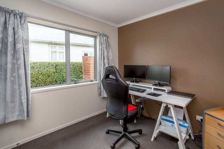 Photo of property in 118 Solway Crescent, Solway, Masterton, 5810