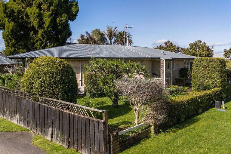 Photo of property in 8 Levley Lane, Katikati, 3129