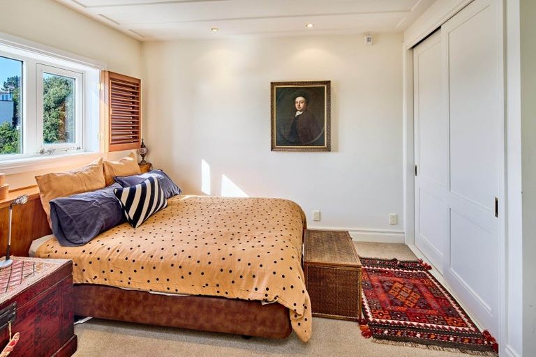 Photo of property in 9/318 Oriental Parade, Oriental Bay, Wellington, 6011