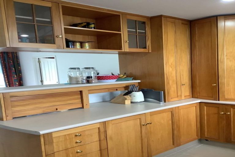 Photo of property in 21 Bucknell Street, Sockburn, Christchurch, 8042