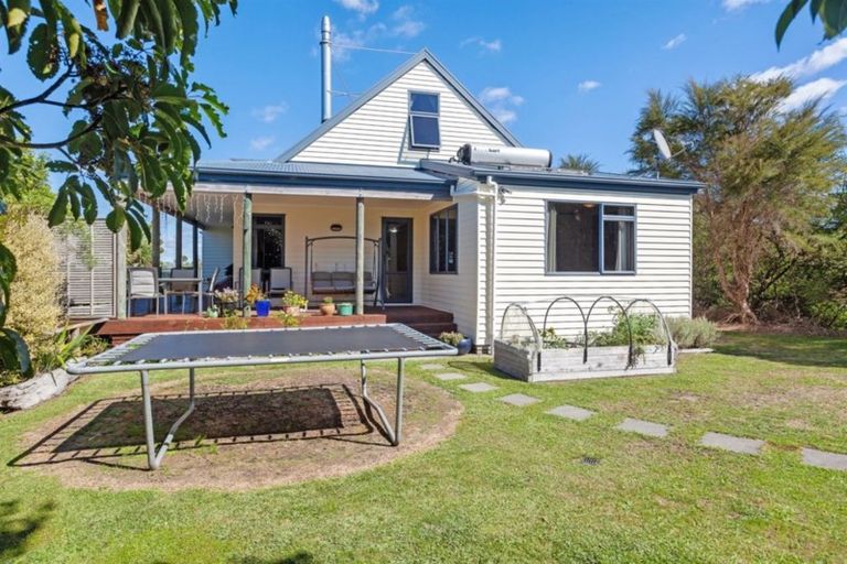 Photo of property in 302a Withy Road, Manawahe, Whakatane, 3193