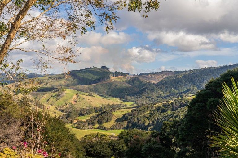 Photo of property in 70c Centennial Drive, Whitianga, 3510