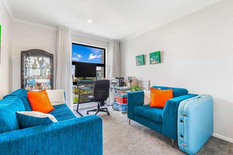 Photo of property in 30 Rangihina Road, Hobsonville, Auckland, 0616